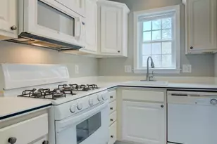 6908 Fairfax Dr, Arlington, VA 22213 - Photo 5