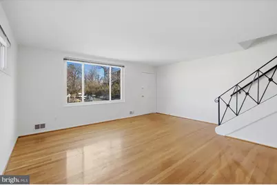 5039 8th Rd S, Arlington, VA 22204 - Photo 5