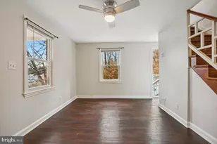 3829 S Four Mile Run Dr, Arlington, VA 22206 - Photo 9