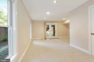 2835 Lorcom Ln, Arlington, VA 22207 - Photo 31