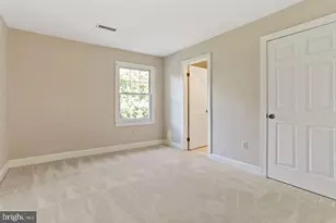 2835 Lorcom Ln, Arlington, VA 22207 - Photo 27