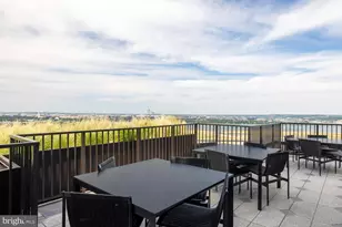 269 19th Ct S, Arlington, VA 22202 - Photo 17