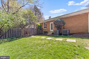 2723 N Oakland St, Arlington, VA 22207 - Photo 41