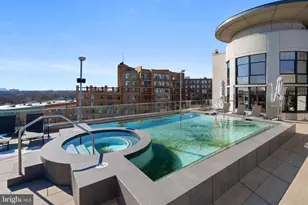 1021 N Garfield St, Arlington, VA 22201 - Photo 5