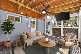 19 S Edison St, Arlington, VA 22204 - Photo 9