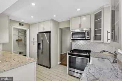19 S Edison Street, Arlington, VA 22204 - Photo 29