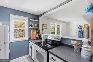 708 S Arlington Mill Dr, Arlington, VA 22204 - Photo 17