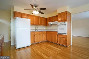 2017 N Cameron St, Arlington, VA 22207 - Photo 5
