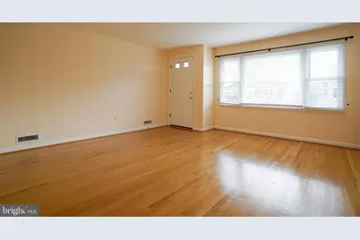 2017 N Cameron Street, Arlington, VA 22207 - Photo 3