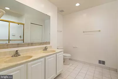 1122 N Vernon Street, Arlington, VA 22201 - Photo 27