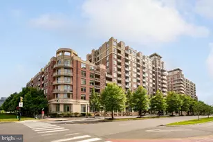 3600 S Glebe Rd, Arlington, VA 22202 - Photo 1