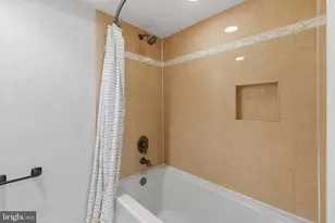 2811 S Woodrow St, Arlington, VA 22206 - Photo 29