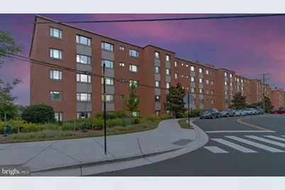 1300 S Arlington Ridge Road #718, Arlington, VA 22202 - Photo 31