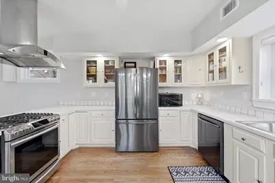 1319 N Wakefield Street, Arlington, VA 22207 - Photo 11
