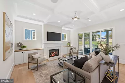 4423 15th Street N, Arlington, VA 22207 - Photo 37