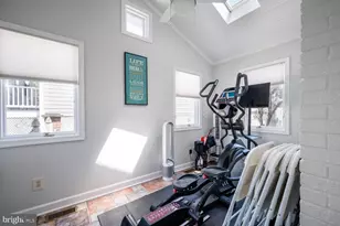 6034 21st St N, Arlington, VA 22205 - Photo 9