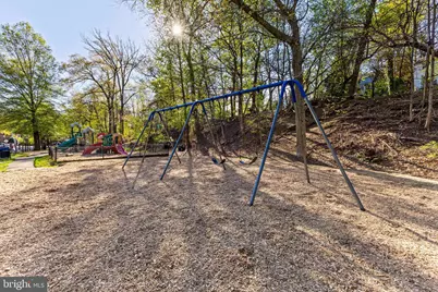 5003 10th Street S #5, Arlington, VA 22204 - Photo 33