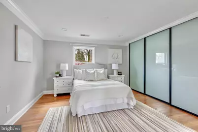 2400 S Arlington Ridge Road, Arlington, VA 22202 - Photo 15