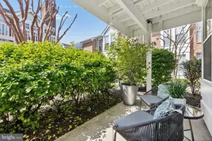 2586 S Arlington Mill Dr, Arlington, VA 22206 - Photo 19