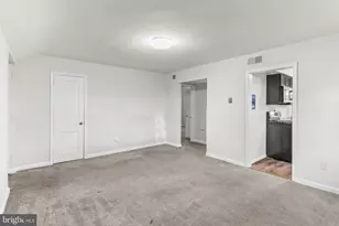 1404 12th St N, Arlington, VA 22209 - Photo 3