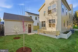 1310 S Poe St, Arlington, VA 22204 - Photo 63