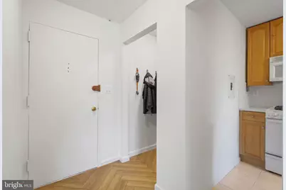 4343 Cherry Hill Road #306, Arlington, VA 22207 - Photo 7