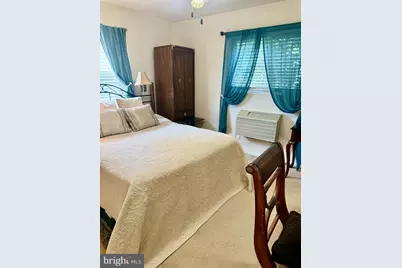 637 22nd Street S, Arlington, VA 22202 - Photo 3