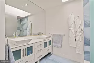 4015 N Randolph St, Arlington, VA 22207 - Photo 59