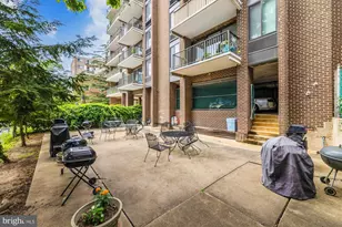 1510 12th St N, Arlington, VA 22209 - Photo 17