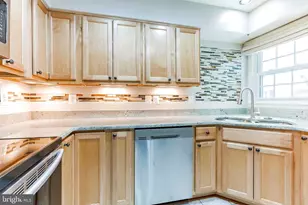 2907 S Woodstock St, Arlington, VA 22206 - Photo 5