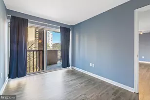 1300 Army Navy Dr, Arlington, VA 22202 - Photo 13