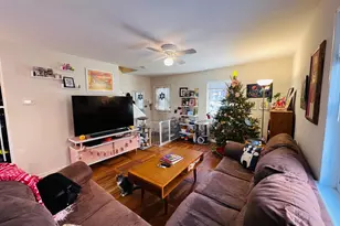 909 S Irving St, Arlington, VA 22204 - Photo 5