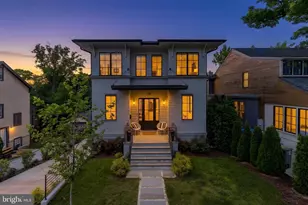 135 N Edgewood St, Arlington, VA 22201 - Photo 1