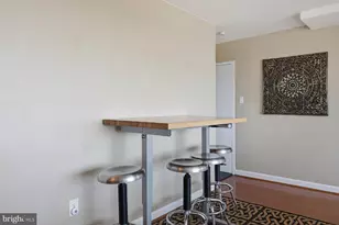 1011 Arlington Blvd, Arlington, VA 22209 - Photo 15