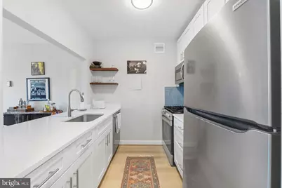 4141 N Henderson Road #614, Arlington, VA 22203 - Photo 7