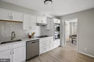 1600 N Oak St, Arlington, VA 22209 - Photo 11