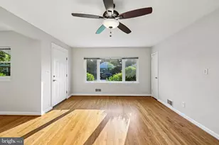 312 S Fenwick St, Arlington, VA 22204 - Photo 3
