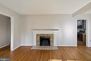 312 S Fenwick St, Arlington, VA 22204 - Photo 5