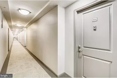 1021 N Garfield Street #804, Arlington, VA 22201 - Photo 3