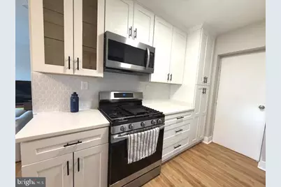 3701 5th Street S #305, Arlington, VA 22204 - Photo 1