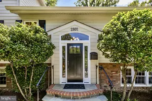 2801 S Joyce St, Arlington, VA 22202 - Photo 1