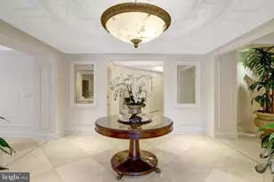 1201 N Nash St, Arlington, VA 22209 - Photo 3