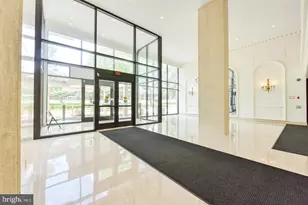 1300 Army Navy Dr, Arlington, VA 22202 - Photo 39