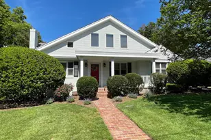 2809 N Underwood St, Arlington, VA 22213 - Photo 1