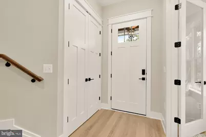 923 17th Street S, Arlington, VA 22202 - Photo 7