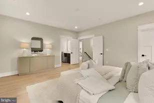 923 17th St S, Arlington, VA 22202 - Photo 35