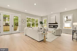 923 17th St S, Arlington, VA 22202 - Photo 23