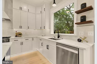923 17th Street S, Arlington, VA 22202 - Photo 17