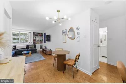 2030 N Adams Street #911, Arlington, VA 22201 - Photo 5