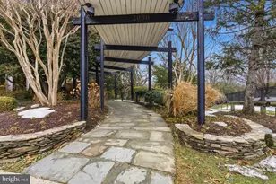 2030 N Adams St, Arlington, VA 22201 - Photo 25